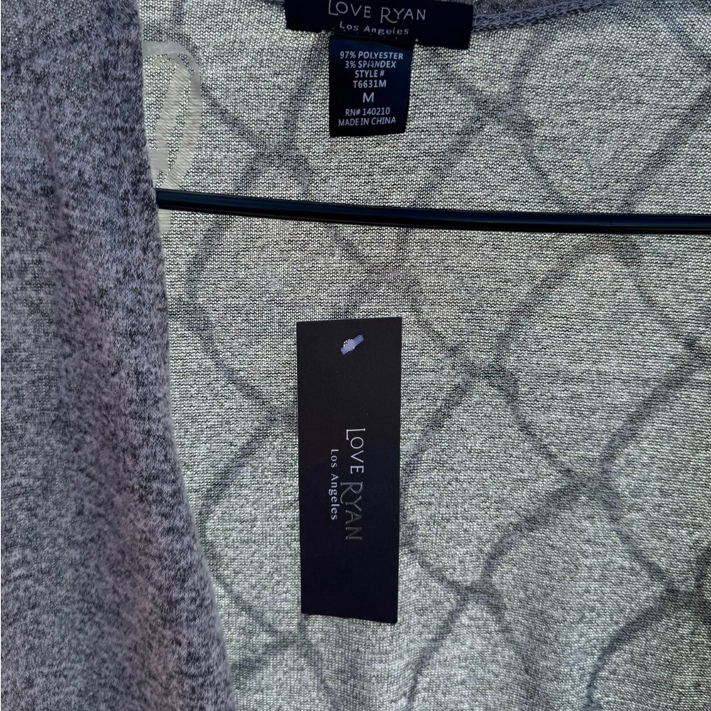 Sweater - Picture 2 of 2